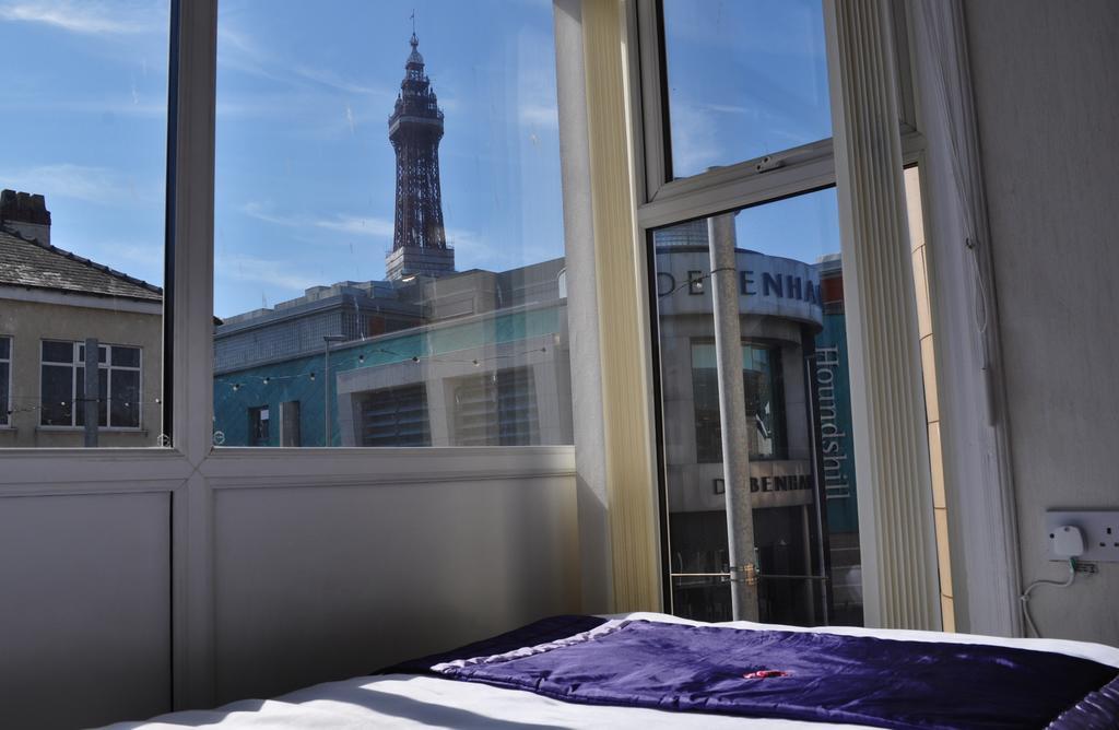 Cheers Hotel Blackpool Room photo